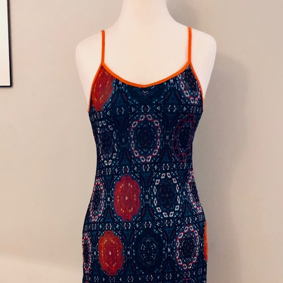 Patterned Maxi Dress - Picture 2 of 7